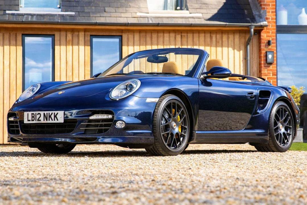 2012 Porsche 997 Turbo S - Image 16 of 31