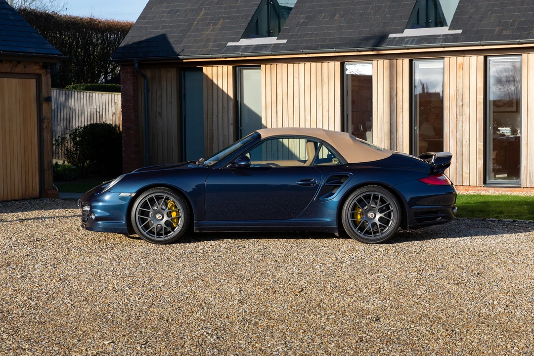 2012 Porsche 997 Turbo S - Image 21 of 31