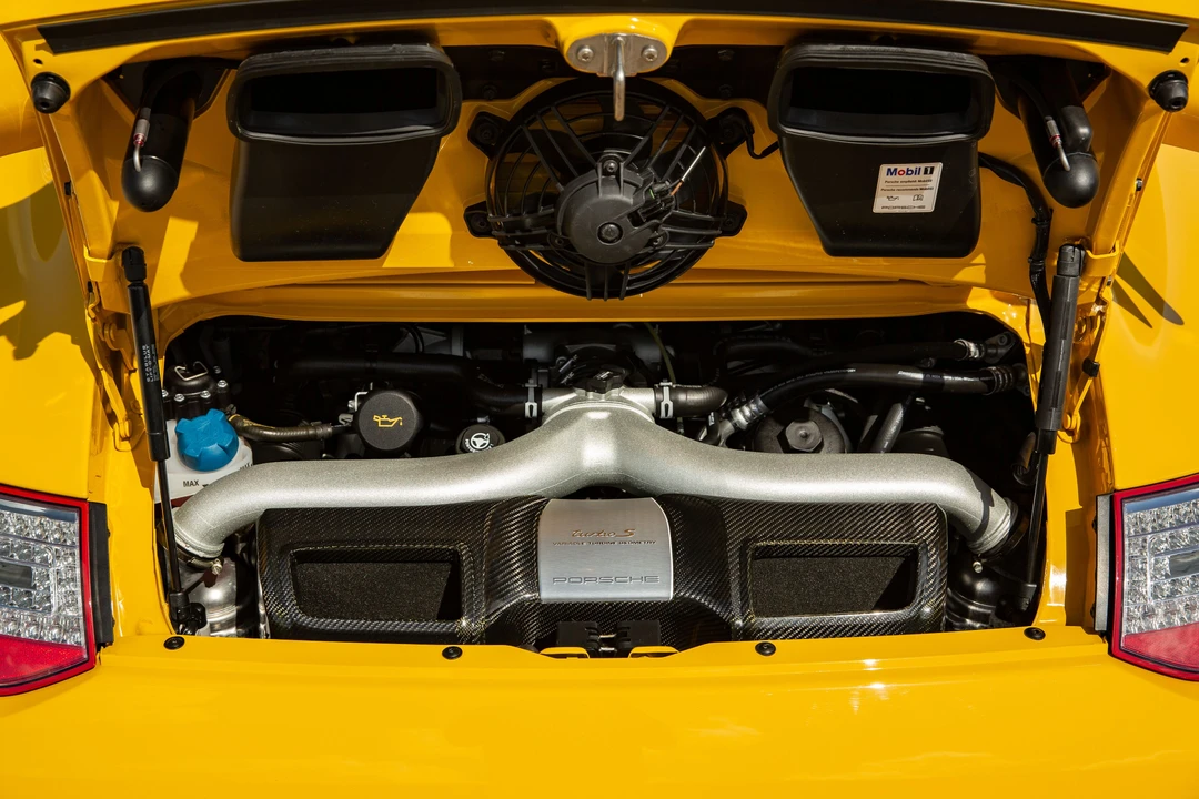 2012 Porsche 997 Turbo S - Image 25 of 31