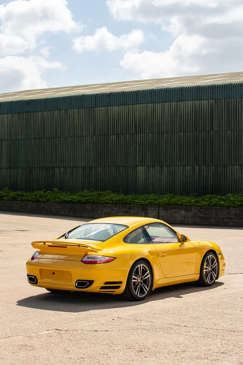 2012 Porsche 997 Turbo S - Image 17 of 31