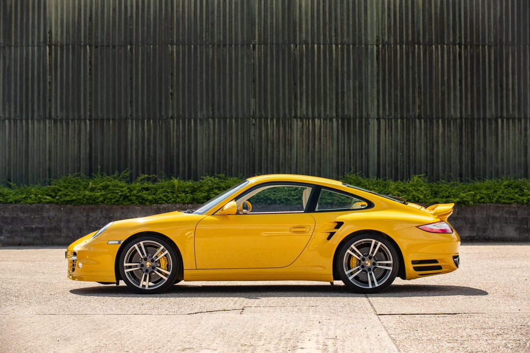 2012 Porsche 997 Turbo S - Image 7 of 31