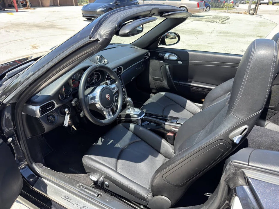 2012 Porsche 997 Carrera - Image 12 of 16