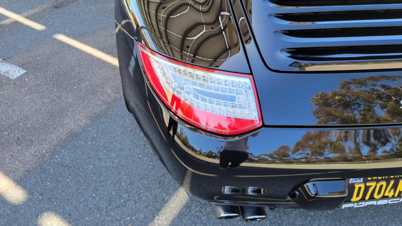 2012 Porsche 997 Carrera - Image 27 of 31