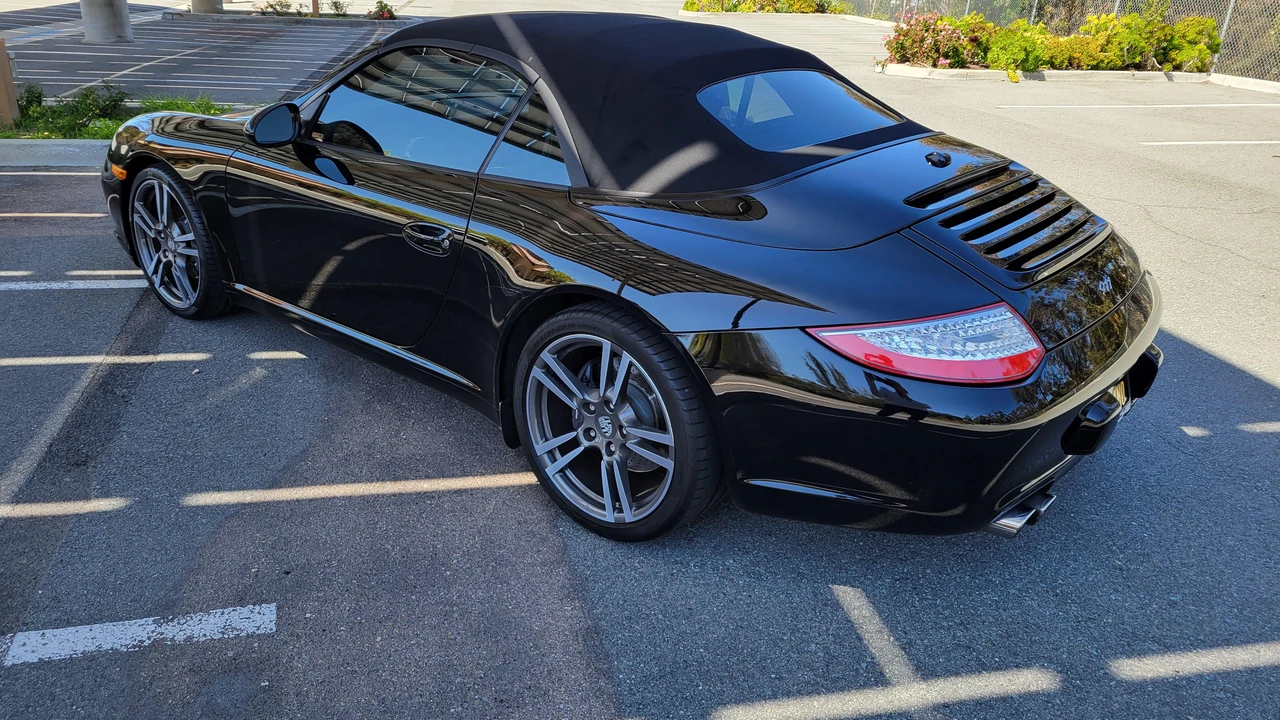 2012 Porsche 997 Carrera - Image 10 of 31