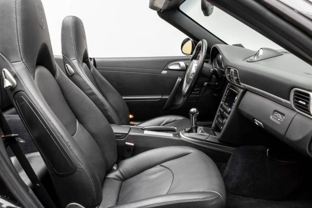 2012 Porsche 997 Carrera - Image 15 of 31
