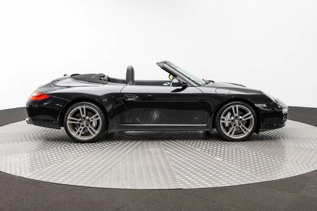2012 Porsche 997 Carrera - Image 9 of 31