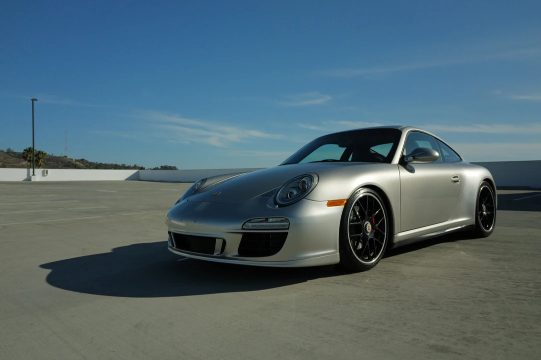 2012 Porsche 997 Carrera GTS - Image 9 of 31