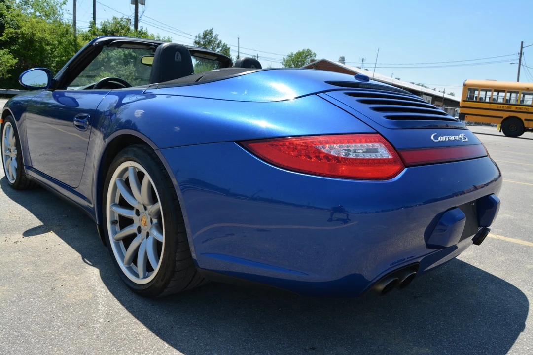 2012 Porsche - Image 11 of 31