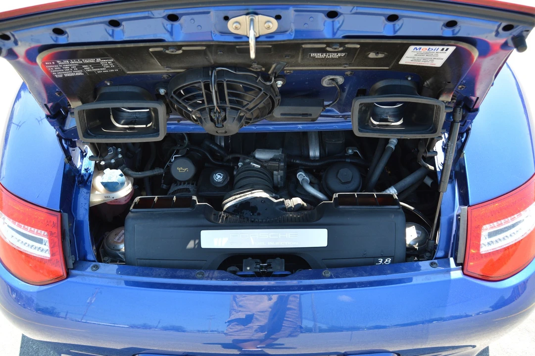 2012 Porsche - Image 15 of 31