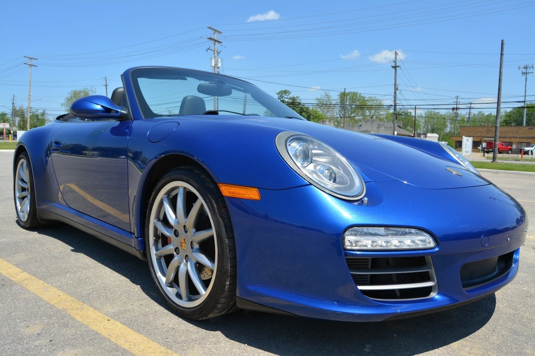 2012 Porsche - Image 9 of 31