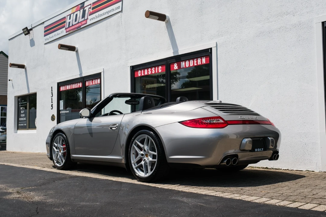 2012 Porsche 911 - Image 6 of 31