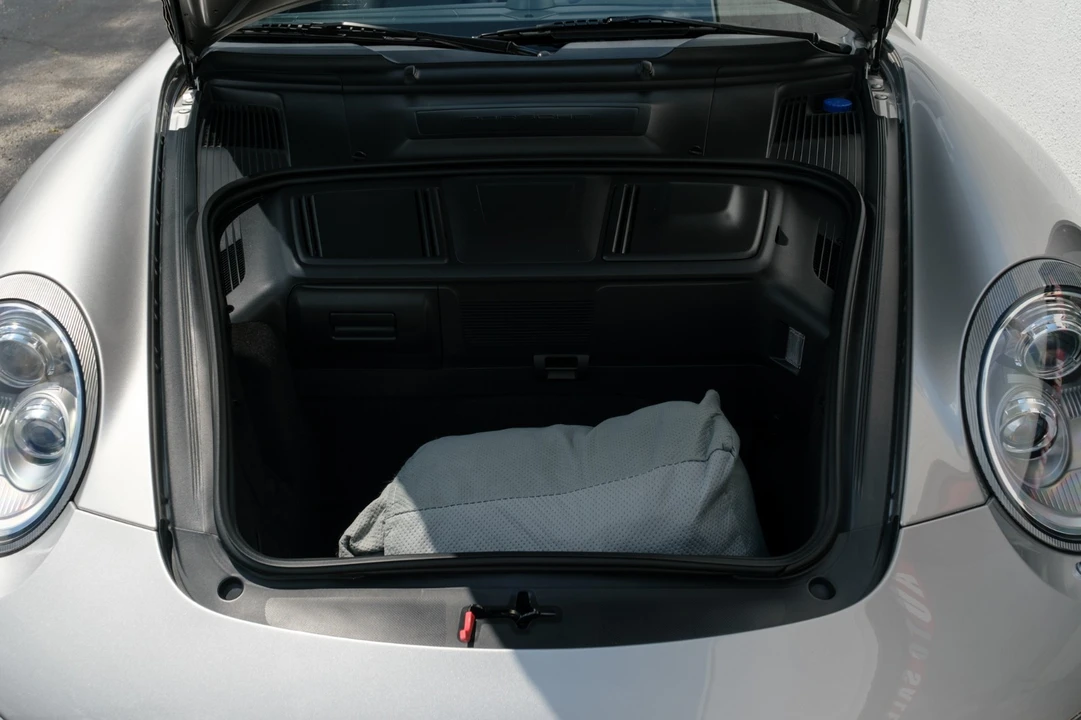 2012 Porsche 911 - Image 19 of 31