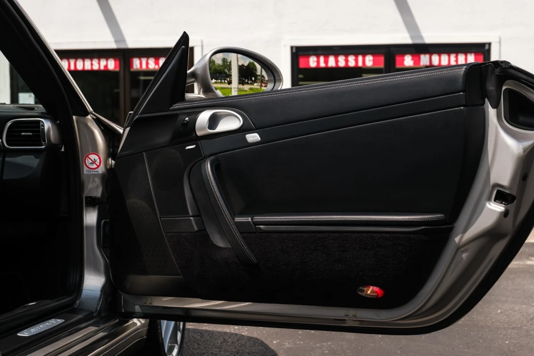 2012 Porsche 911 - Image 22 of 31