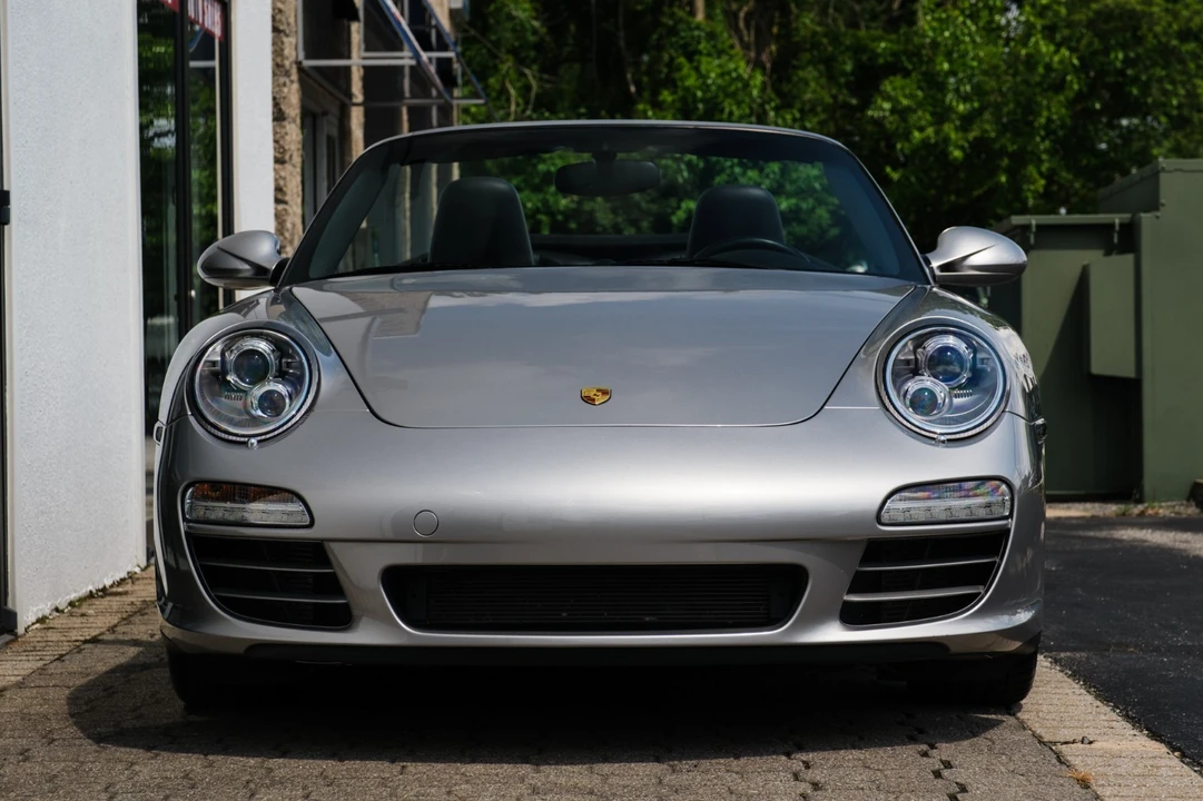 2012 Porsche 911 - Image 10 of 31