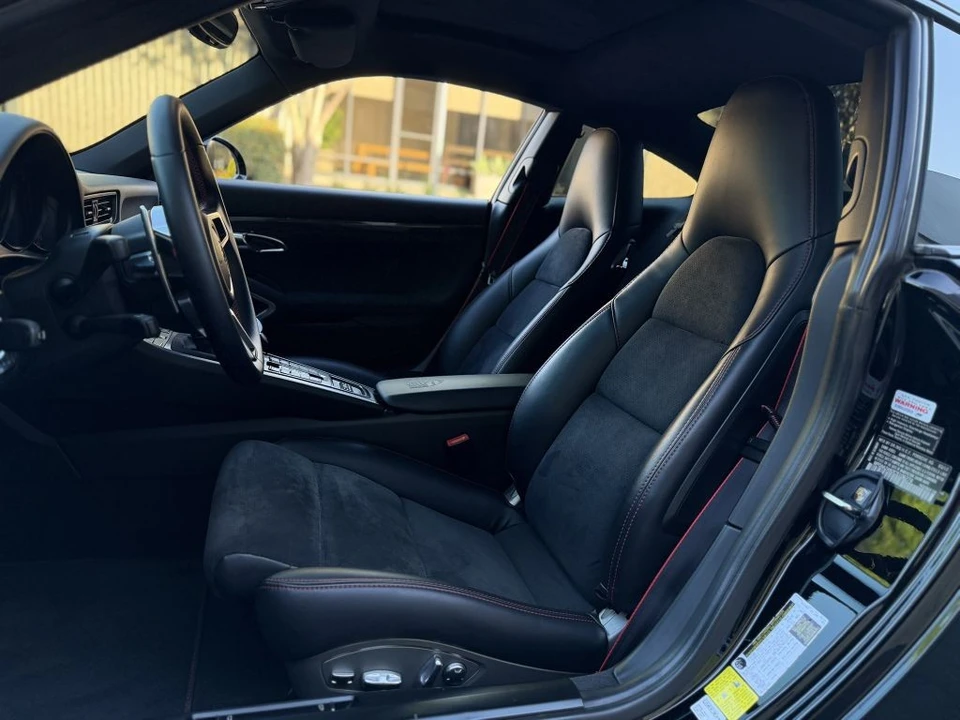 2012 Porsche 997 Carrera - Image 18 of 21