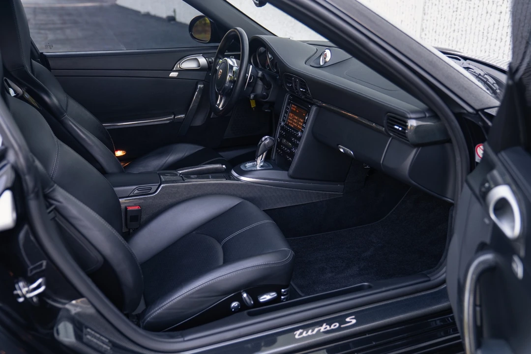 2012 Porsche 997 Carrera - Image 2 of 31