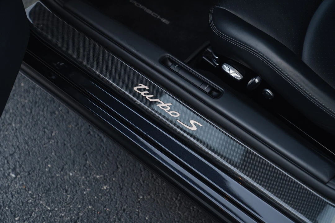 2012 Porsche 997 Carrera - Image 26 of 31