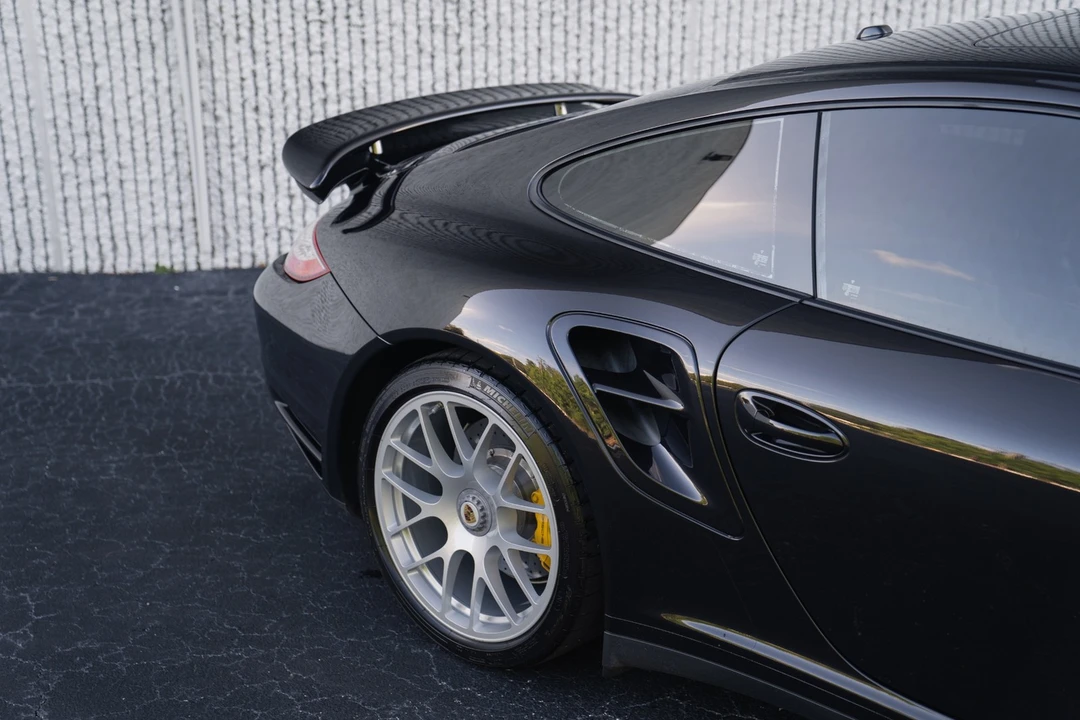 2012 Porsche 997 Carrera - Image 17 of 31
