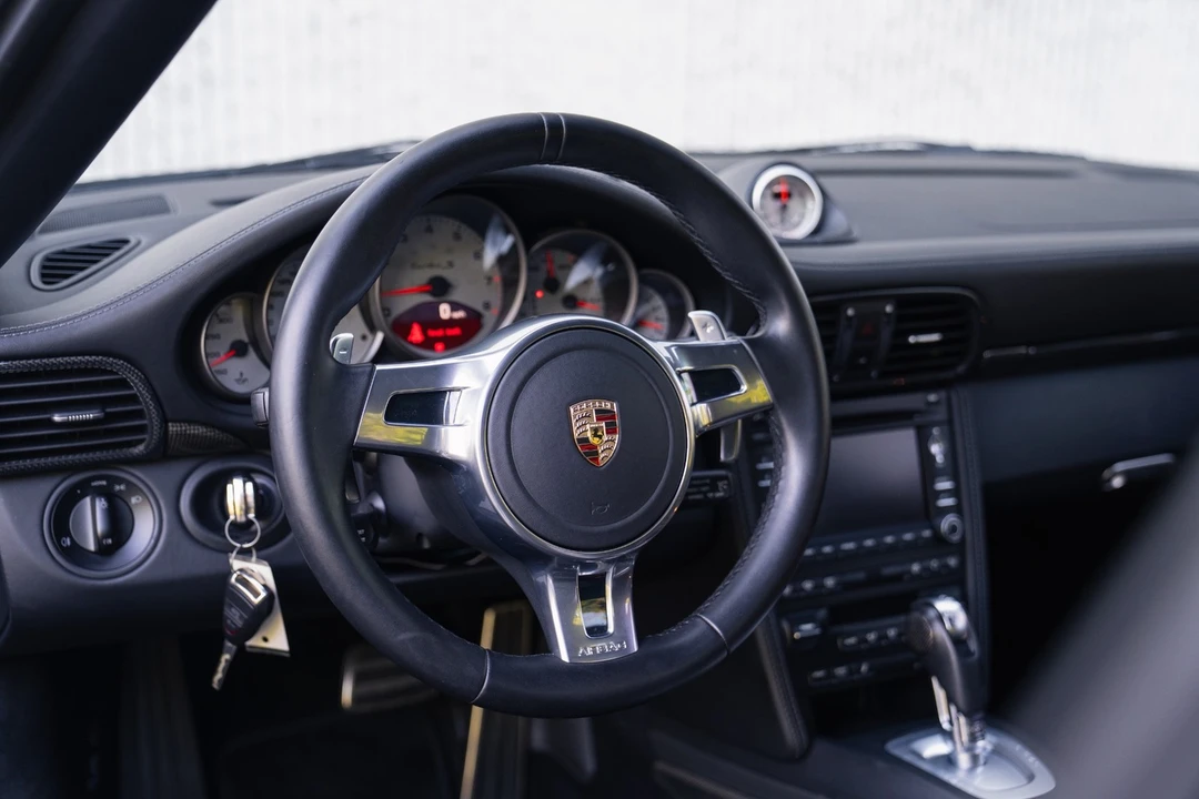 2012 Porsche 997 Carrera - Image 28 of 31