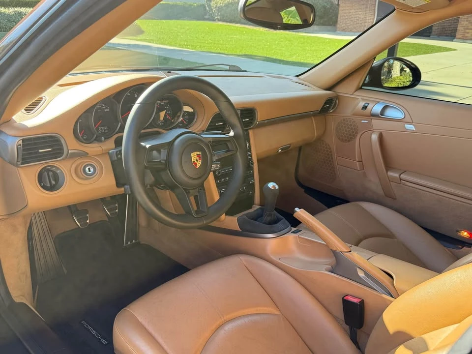 2012 Porsche 997 Carrera - Image 8 of 17