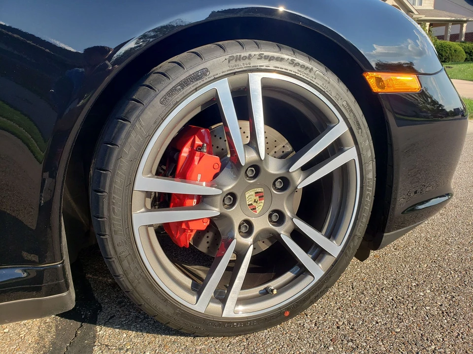 2012 Porsche 997 Carrera 4S - Image 13 of 14