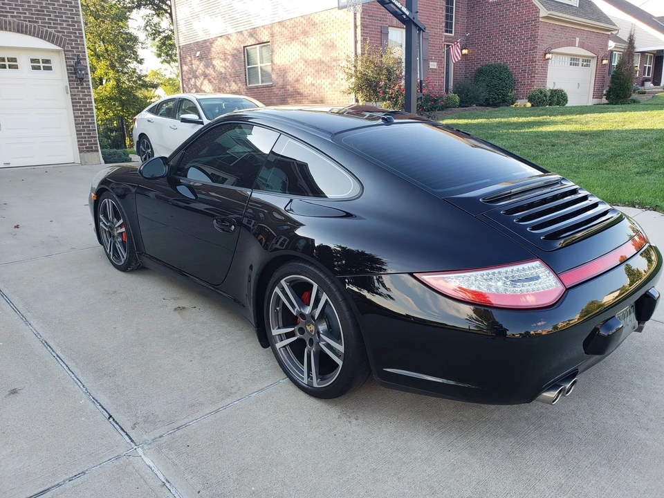 2012 Porsche 997 Carrera 4S - Image 9 of 14