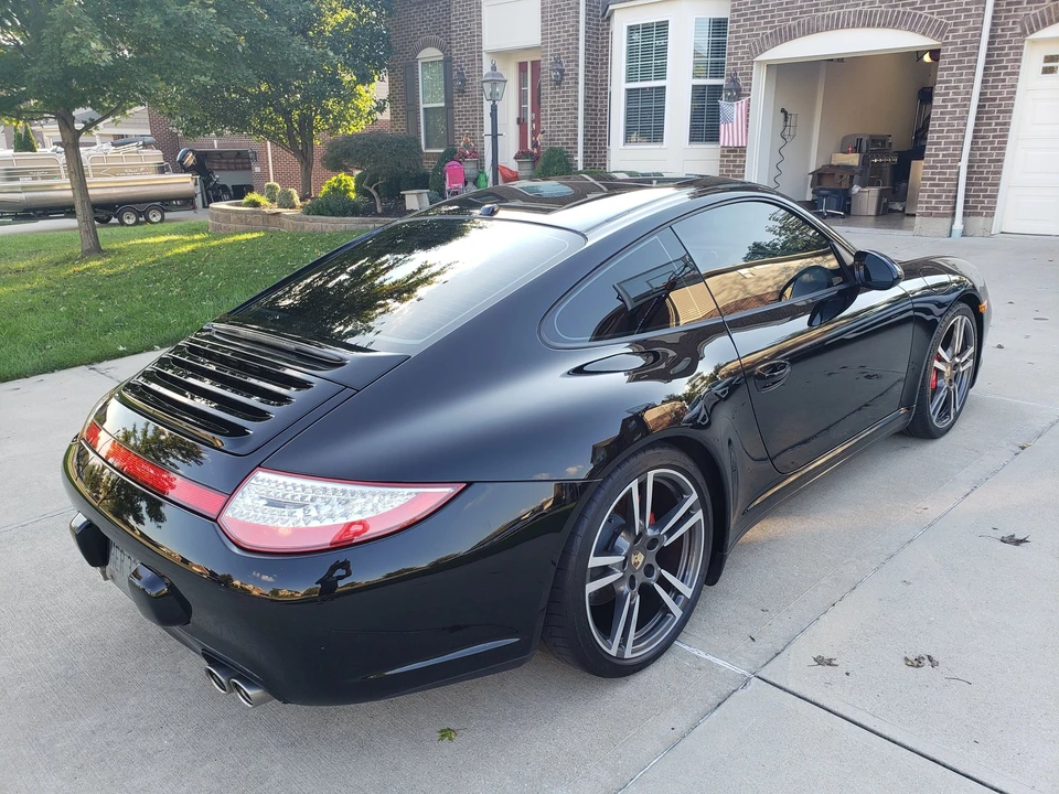 2012 Porsche 997 Carrera 4S - Image 10 of 14