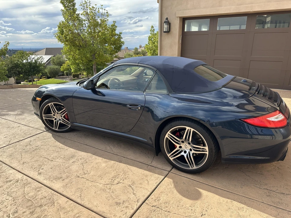 2012 Porsche 997 Carrera 4S - Image 8 of 31