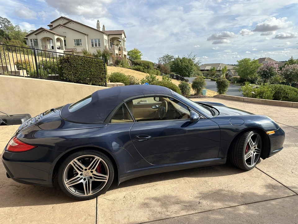 2012 Porsche 997 Carrera 4S - Image 15 of 31