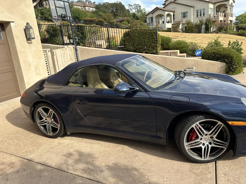 2012 Porsche 997 Carrera 4S - Image 16 of 31