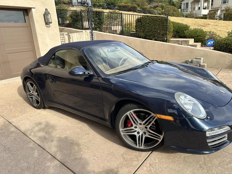 2012 Porsche 997 Carrera 4S - Image 17 of 31
