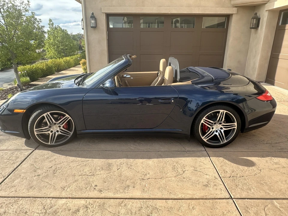 2012 Porsche 997 Carrera 4S - Image 21 of 31