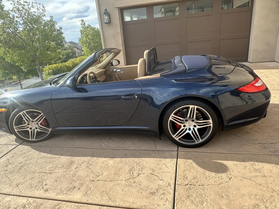 2012 Porsche 997 Carrera 4S - Image 22 of 31