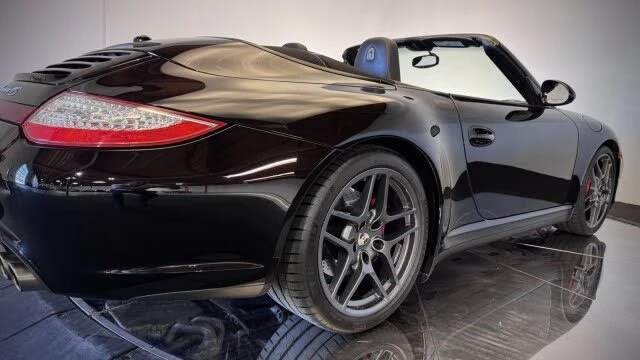 2012 Porsche 991 Carrera 4S - Image 27 of 31