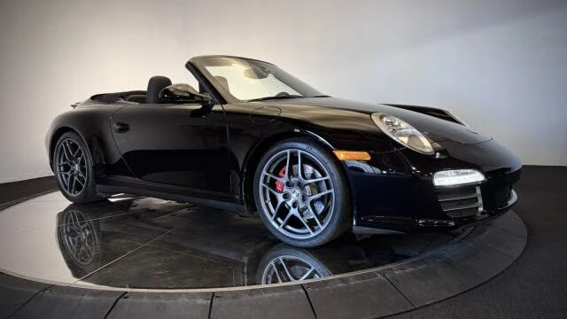 2012 Porsche 991 Carrera 4S - Image 17 of 31
