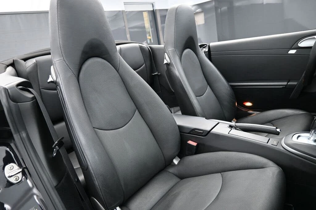 2012 Porsche 997 Carrera 4S - Image 27 of 31