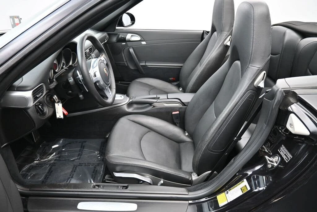 2012 Porsche 997 Carrera 4S - Image 8 of 31