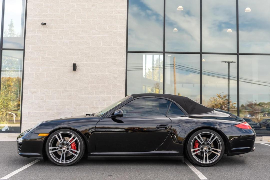 2012 Porsche 997 Carrera 4S - Image 24 of 31