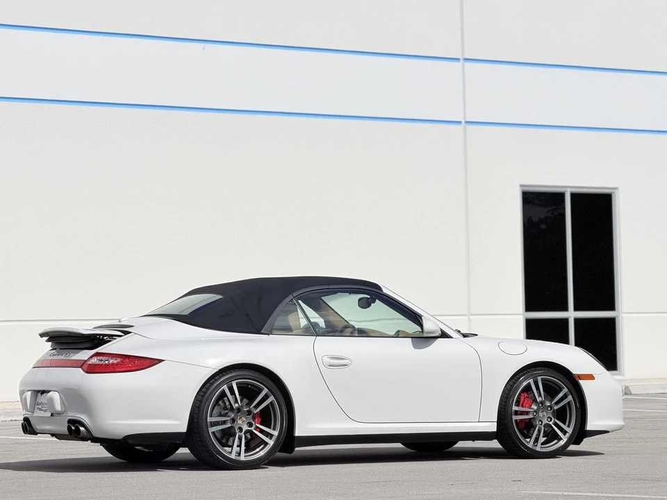 2012 Porsche 997 Carrera 4S - Image 23 of 31