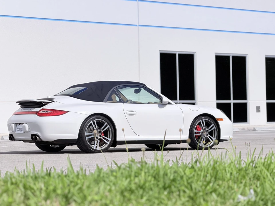 2012 Porsche 997 Carrera 4S - Image 22 of 31