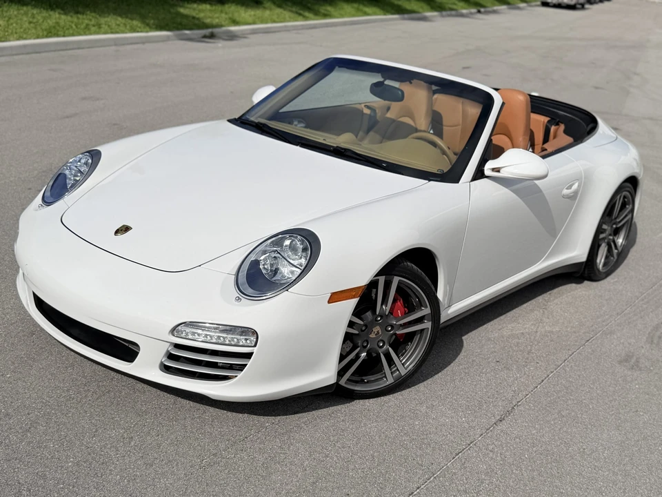 2012 Porsche 997 Carrera 4S - Image 5 of 31