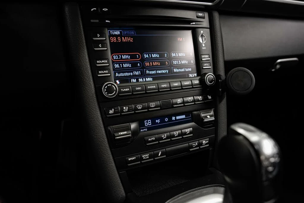 2012 Porsche 997 Carrera 4S - Image 13 of 31