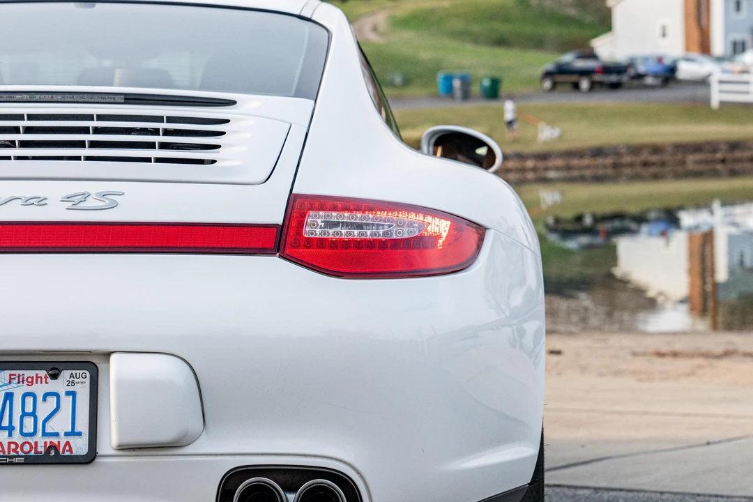 2012 Porsche 997 Carrera 4S - Image 25 of 31