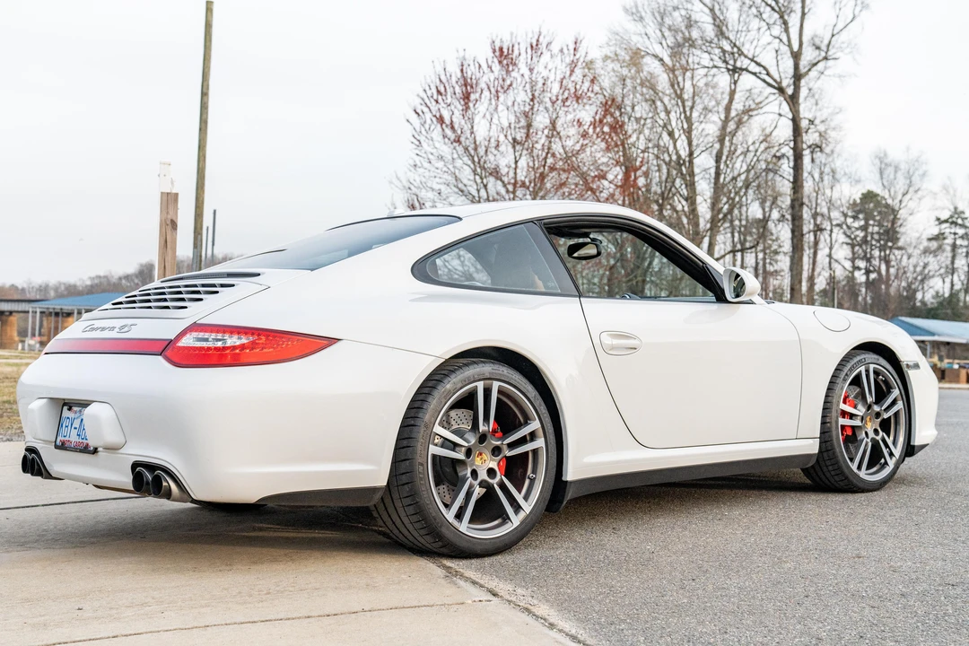 2012 Porsche 997 Carrera 4S - Image 10 of 31