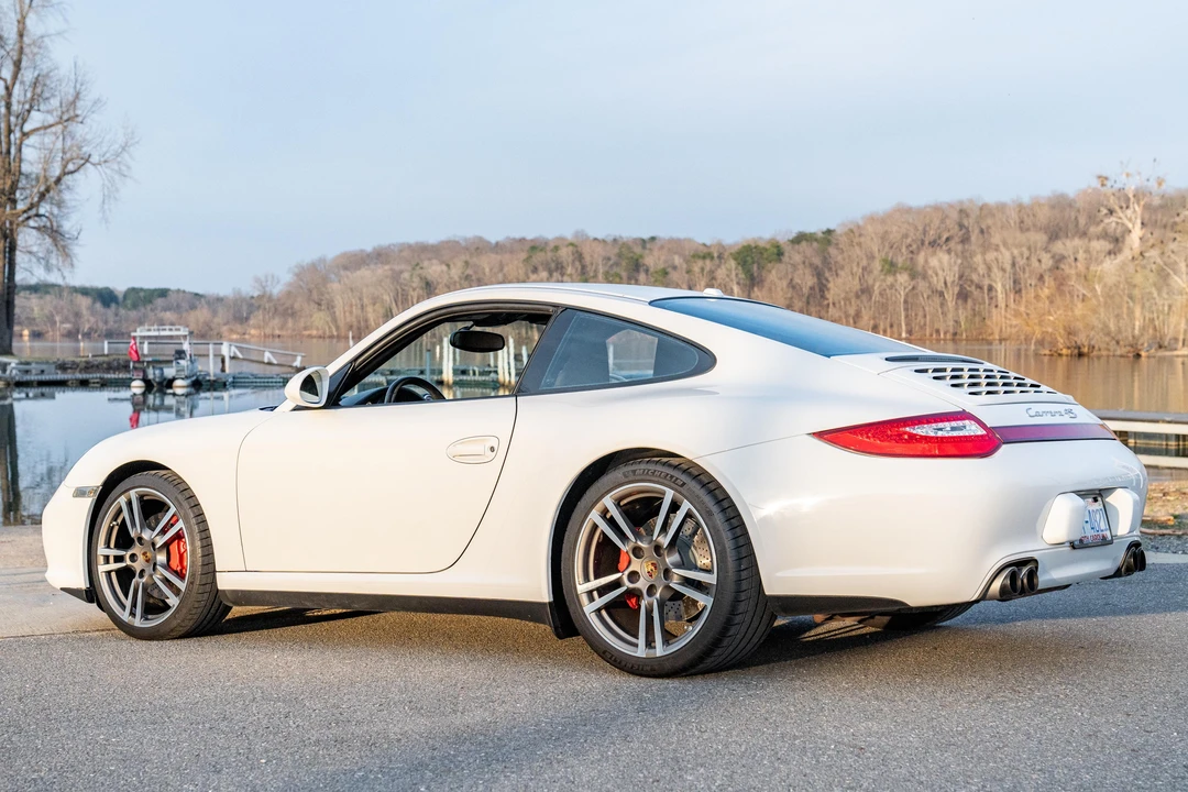 2012 Porsche 997 Carrera 4S - Image 4 of 31