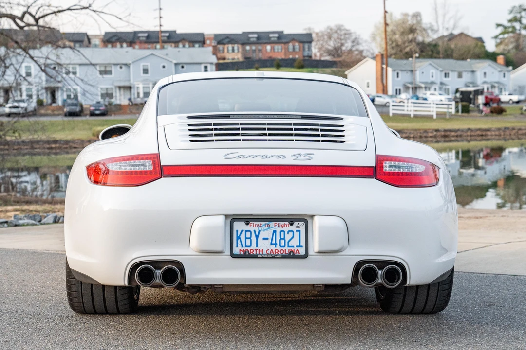 2012 Porsche 997 Carrera 4S - Image 5 of 31
