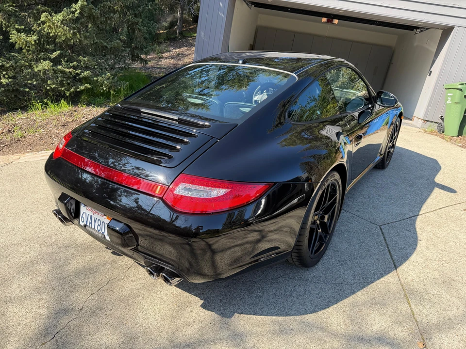 2012 Porsche 997 Carrera 4S - Image 17 of 31