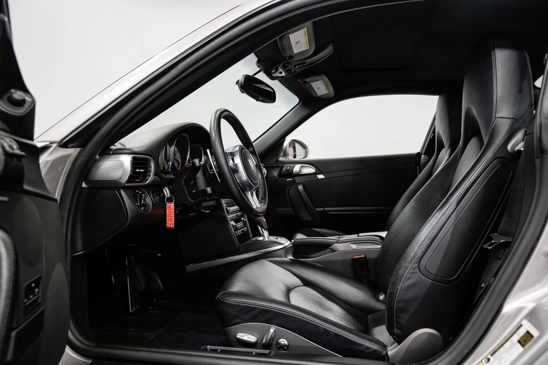 2012 Porsche 997 Carrera 4S - Image 17 of 31