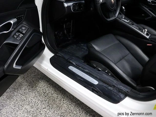 2012 Porsche 991 Carrera - Image 27 of 31