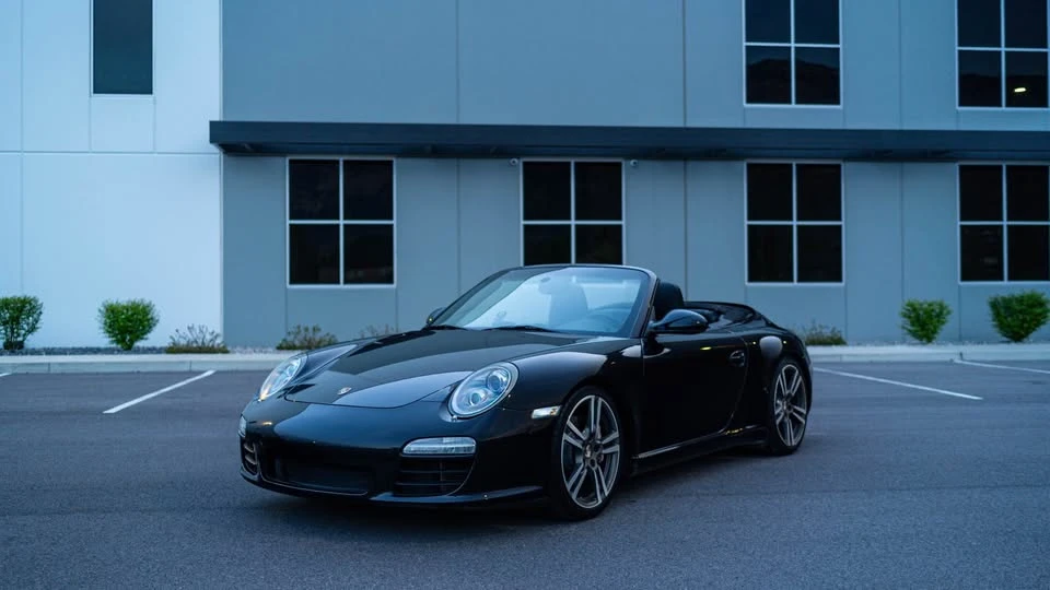 2012 Porsche 997 Carrera - Image 11 of 20